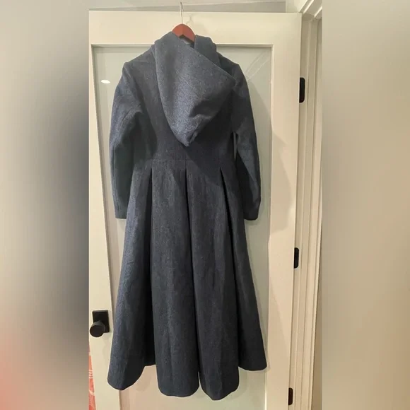 Linennaive My Fair Lady 26 Hooded Wool Coat size medium in Starry Blue NWT - Picture 5 of 8